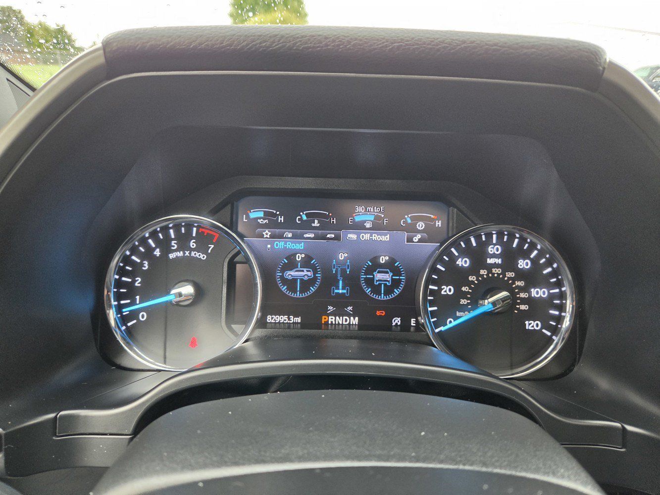Used 2020 Ford Expedition XLT w/ Equipment Group 202A AWD/4WD image 24