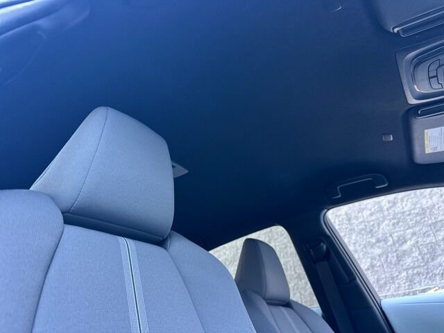 Used 2024 Toyota Corolla SE FWD image 19