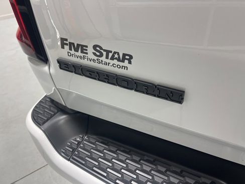 New 2026 RAM 1500 4x4 Crew Cab image 32