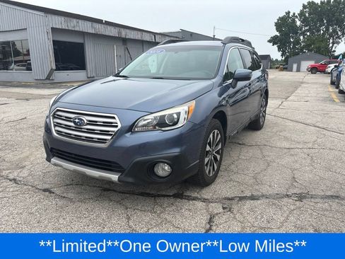 Used 2016 Subaru Outback 2.5i Limited AWD/4WD image 4