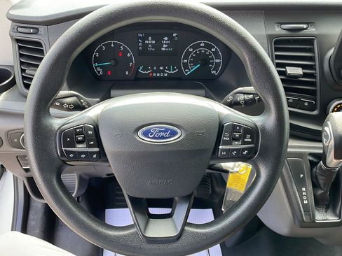 Used 2025 Ford Transit 250 Low Roof w/ Exterior Upgrade Package RWD image 13