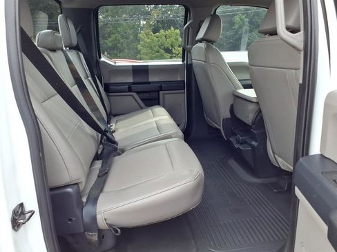 Used 2022 Ford F250 XL w/ Power Equipment Group AWD/4WD image 13