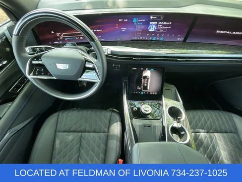 Used 2025 Cadillac Escalade IQ Sport 1 w/ Smart Trailering package AWD/4WD image 19