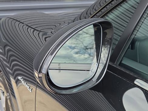 New 2026 Porsche Cayenne S image 29