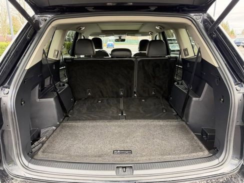 Used 2023 Volkswagen Atlas SE image 11