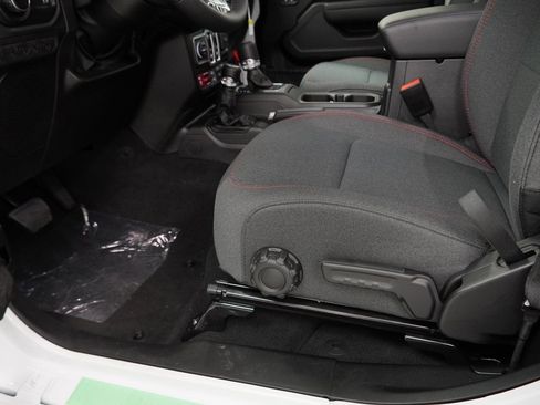 New 2026 Jeep Wrangler Rubicon image 28