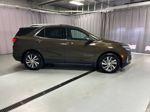 Used 2024 Chevrolet Equinox Premier FWD image 8