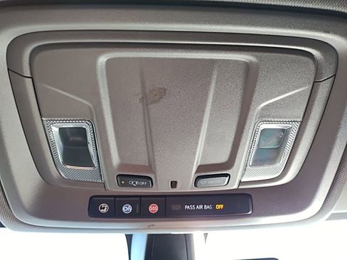 Used 2020 Chevrolet Silverado 1500 Custom Trail Boss w/ Custom Convenience Package image 38