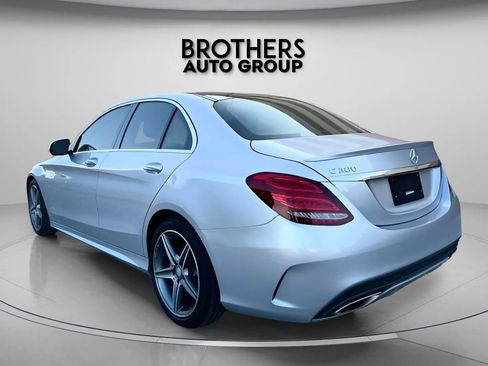 Used 2015 Mercedes-Benz C 300 Sedan image 9