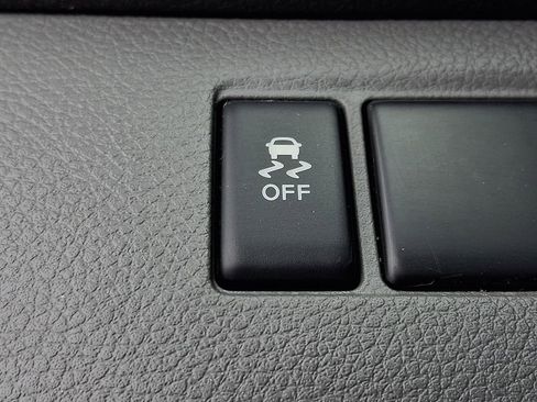 Used 2020 Nissan NV200 S image 22