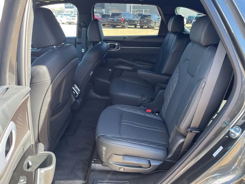 New 2026 Kia Sorento SX Prestige image 11