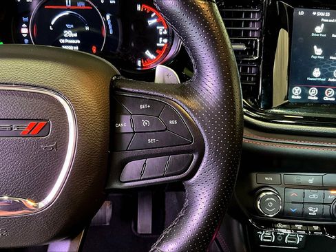 Used 2024 Dodge Durango GT AWD/4WD image 13