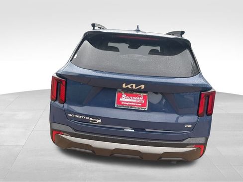 Used 2024 Kia Sorento SX image 17
