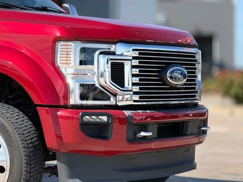 Certified 2022 Ford F450 Platinum w/ FX4 Off-Road Package AWD/4WD image 8