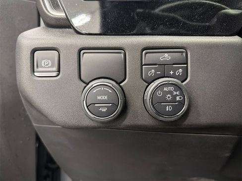 Used 2024 Chevrolet Silverado 1500 RST w/ Convenience Package II image 22