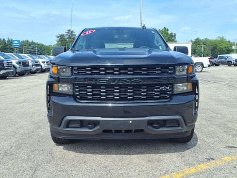 Used 2021 Chevrolet Silverado 1500 Custom w/ Rally Edition AWD/4WD image 2