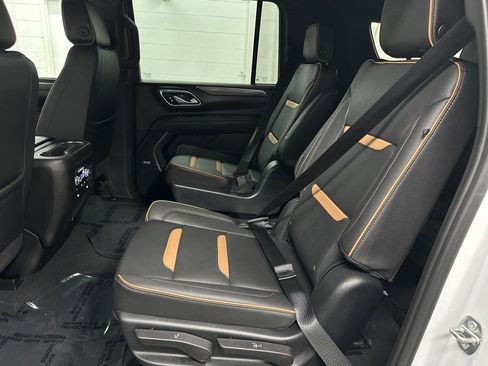 Used 2023 GMC Yukon XL AT4 w/ AT4 Premium Plus Package image 21