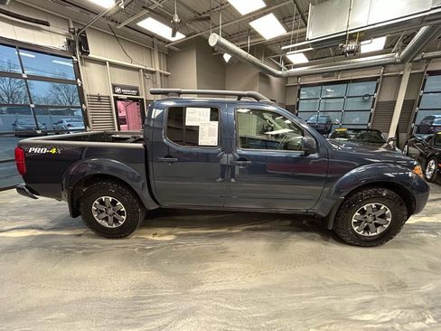 Used 2017 Nissan Frontier PRO-4X w/ Pro-4x Luxury Package image 27
