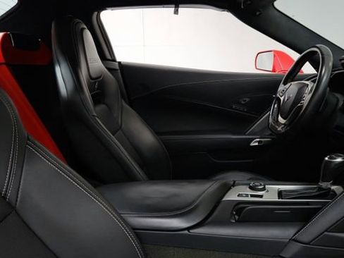 Certified 2016 Chevrolet Corvette Z06 w/ 3LZ Preferred Equipment Group image 19