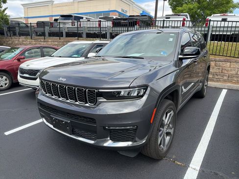 Used 2024 Jeep Grand Cherokee L Limited w/ Trailer Tow Package AWD/4WD image 7