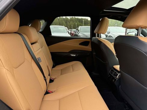 Used 2023 Lexus RX 350 Premium w/ Accessory Package image 15