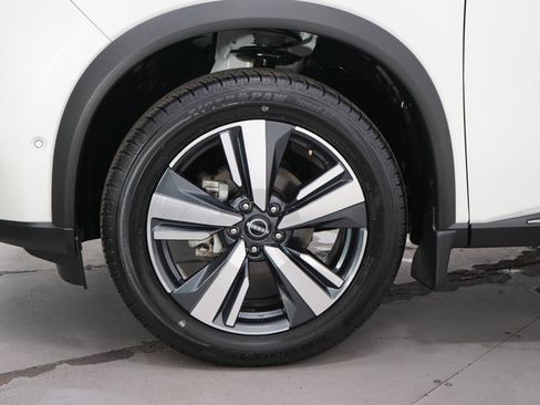 Used 2023 Nissan Rogue SL w/ SL Premium Package AWD/4WD image 30
