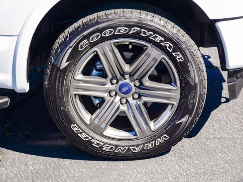 Used 2020 Ford F150 XLT w/ Equipment Group 302A Luxury image 9