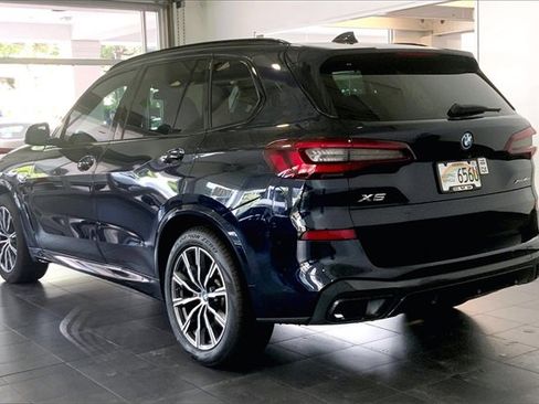 Used 2022 BMW X5 xDrive45e w/ M Sport Package image 10