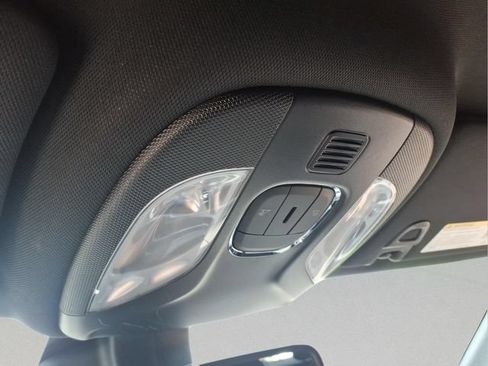 Used 2023 Jeep Compass Limited AWD/4WD image 29
