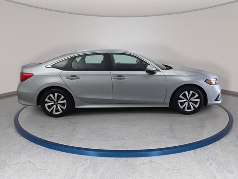 Certified 2023 Honda Civic LX image 4