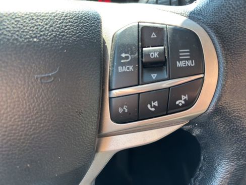 Used 2022 Ford Explorer Limited w/ Equipment Group 301A image 26