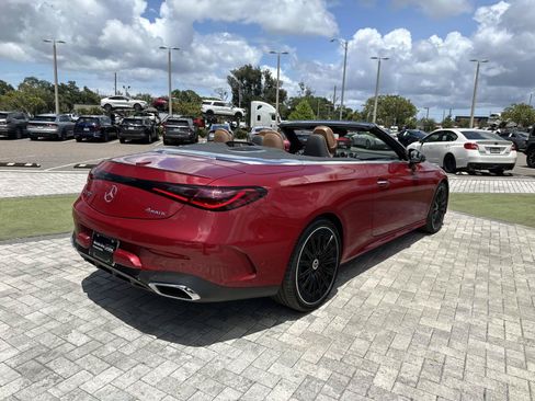 Certified 2026 Mercedes-Benz CLE 300 4MATIC Cabriolet image 5