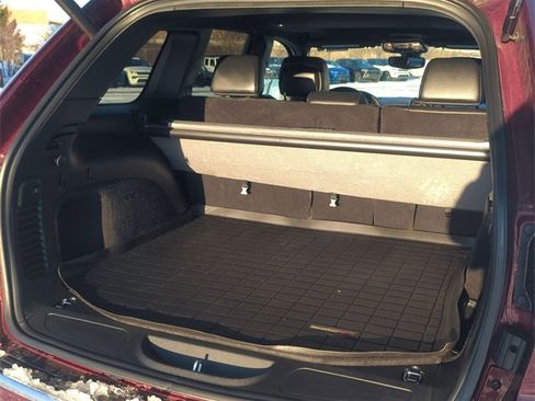 Used 2021 Jeep Grand Cherokee Limited image 25