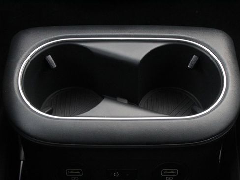 New 2024 Hyundai Ioniq 5 Limited image 24