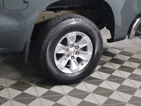 Used 2025 Chevrolet Silverado 1500 LT image 52