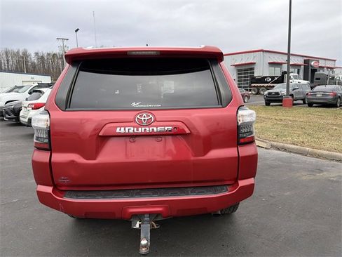 Used 2015 Toyota 4Runner Limited image 5