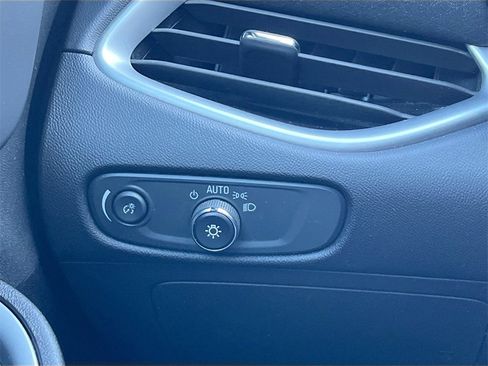 Used 2024 Chevrolet Malibu LT image 9