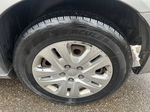 Used 2019 Dodge Grand Caravan SE FWD image 31