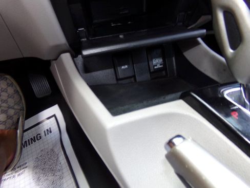 Used 2013 Honda Civic LX image 44