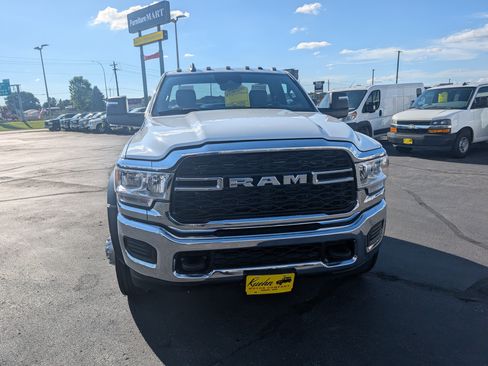 Used 2024 RAM 4500 Tradesman w/ Safety Group AWD/4WD image 3