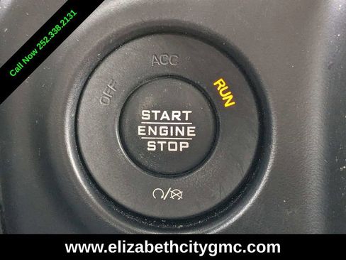 Used 2020 Jeep Wrangler Unlimited Sahara image 35