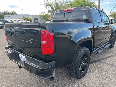 Used 2022 Chevrolet Colorado Z71 w/ Z71 Midnight Edition image 4