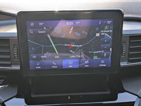Used 2023 Ford Explorer ST-Line w/ Class IV Trailer Tow Package RWD image 32
