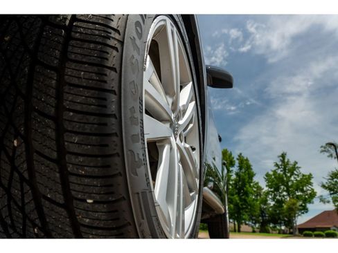 Used 2018 Audi Q5 2.0T Premium Plus w/ Premium Plus Package AWD/4WD image 9