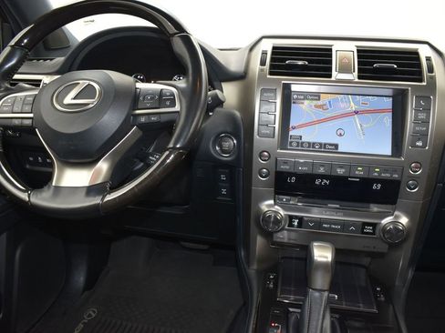Used 2021 Lexus GX 460 Premium image 32