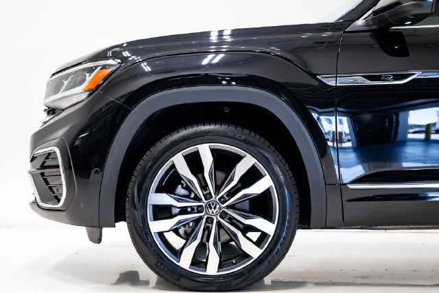 Used 2023 Volkswagen Atlas SEL Premium AWD/4WD image 27