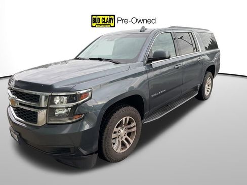Used 2019 Chevrolet Suburban LT image 1