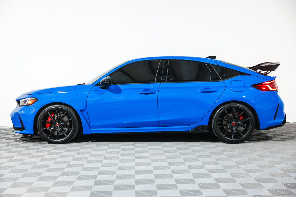 Used 2025 Honda Civic Type R image 16