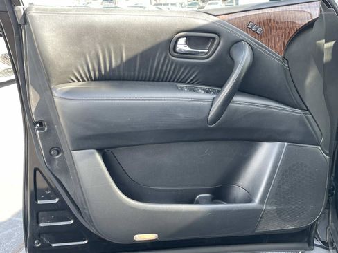 Used 2019 Nissan Armada SL w/ Premium Package AWD/4WD image 16