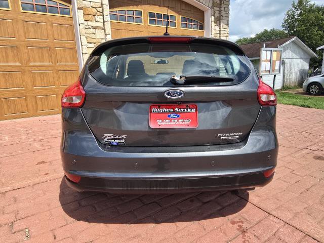 Used 2015 Ford Focus Titanium w/ Titanium Cold Weather Package FWD image 4
